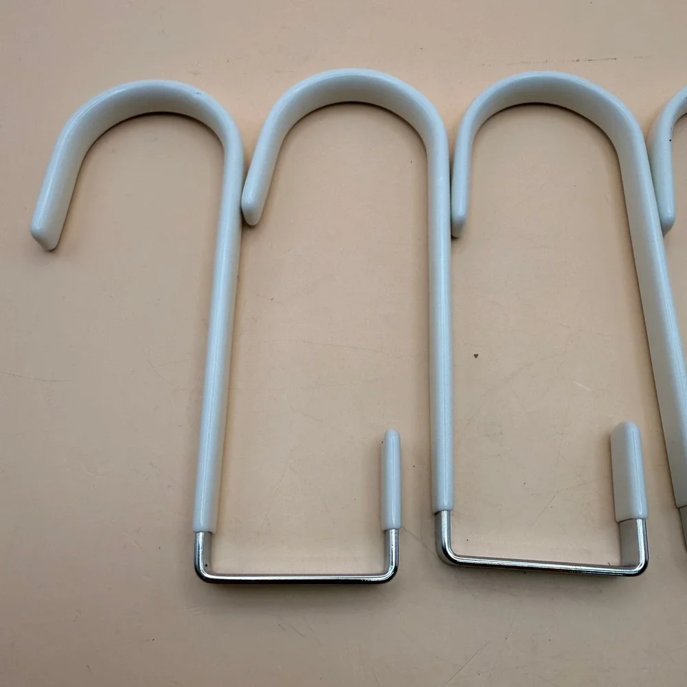 Set of‎ 4 FYY Over The Door White Hangers Hooks with Rubber Prevent Scratches He